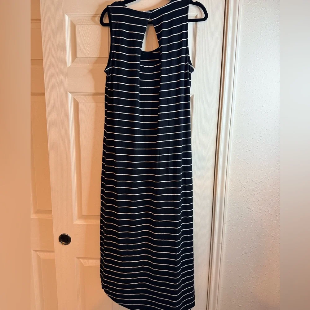 C&C California Womens  Black White Striped Maxi Dress Sleeveless Keyhole Back L - Picture 5 of 12